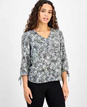Women's Printed V-Neck Blouse