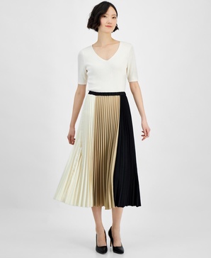 Petite Pull-On Colorblocked Pleated Skirt