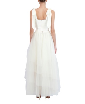 layered tulle skirt
