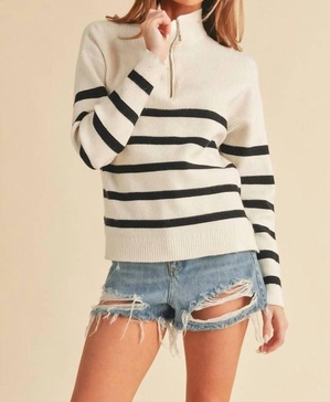 daffie sweater in white