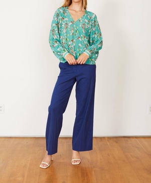 miki top in birds in paradise