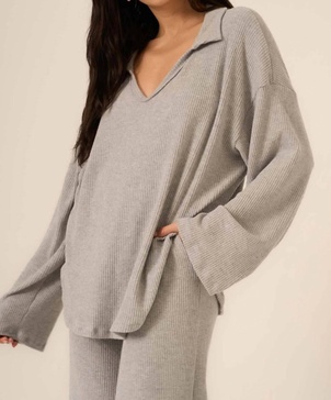 zooey rib collared long sleeve in grey