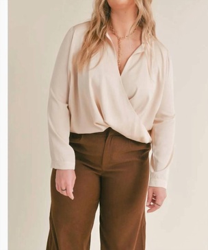 taz wrap long sleeve top in champagne