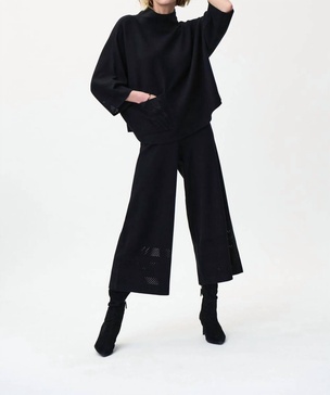 knit sweater in black