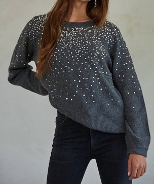 sparks fly pullover sweater in charcoal