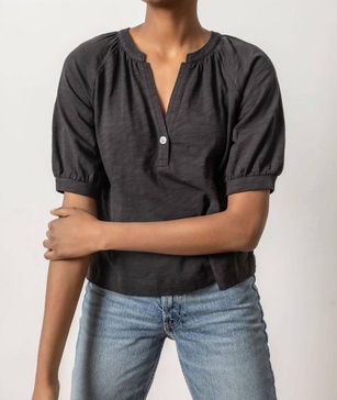 shirred split neck raglan in black