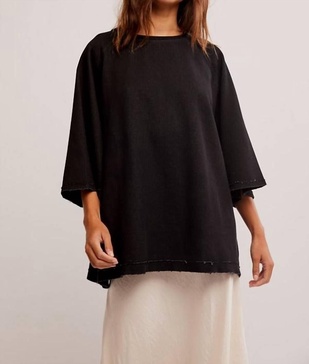 joah tee in black