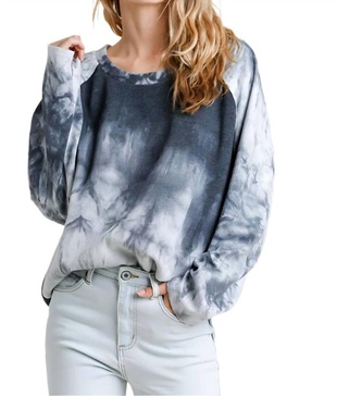 raglan sleeve raw edged top in charcoal