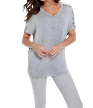 braided short sleeve tunic in gray
