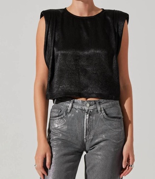 isola top in black
