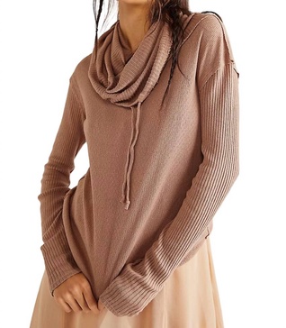 hot peppers hoodie sweater in strawberry roan