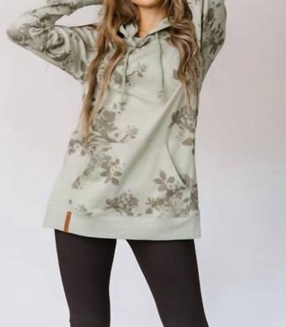 sideslit hoodie in sunday brunch