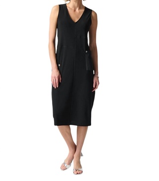 v-neck pocket dress in black