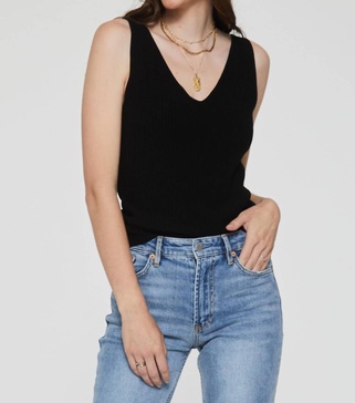 noa tank in black