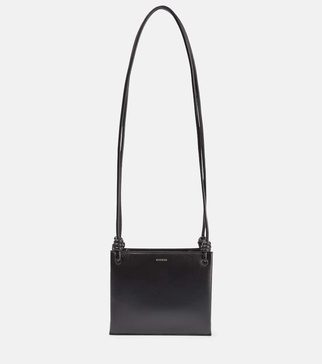 Giro Small leather crossbody bag