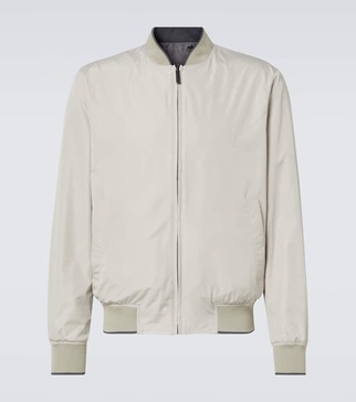 Reversible bomber jacket