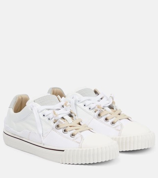 Leather sneakers