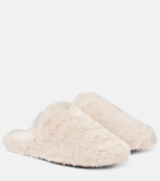 Teddy slippers