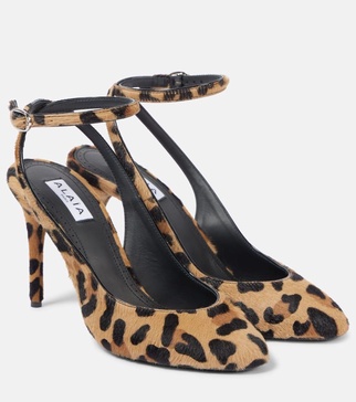 Decollete 90 calf hair slingback pumps
