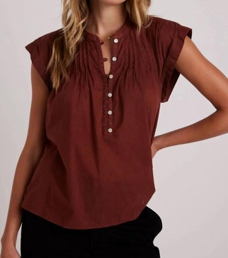 short sleeve pintuck pullover top in cherry mahogany