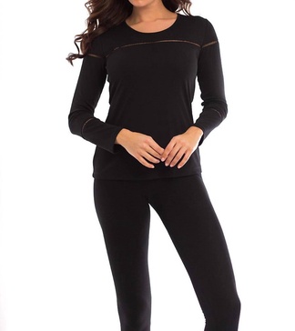 wrinkle free cutout tunic in black