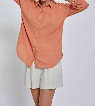 solid oversized top in papaya