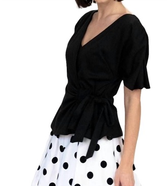 marika knit top in black