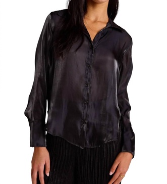 wide collar shirt tail button down in black shimmer
