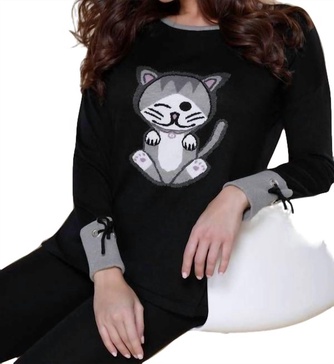 kitty paws pullover in black multi