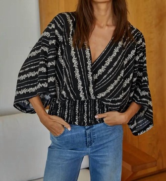emilee top in black