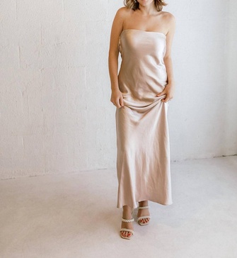 romance in the city dress woven in white sand