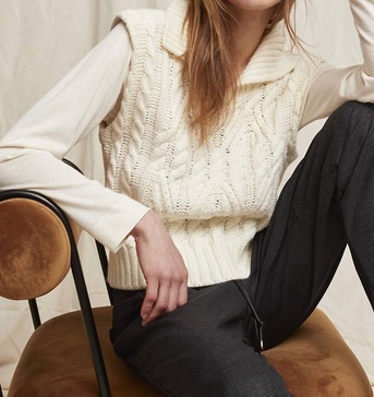 sweater with knit sleeves in ivory