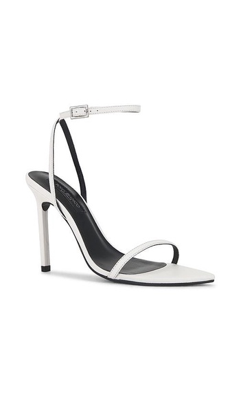 Micky Sandal