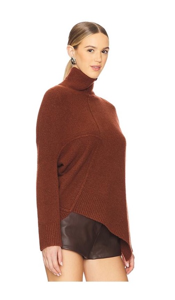 Lock Roll Neck
