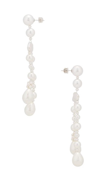 Fiona Pearl Earring