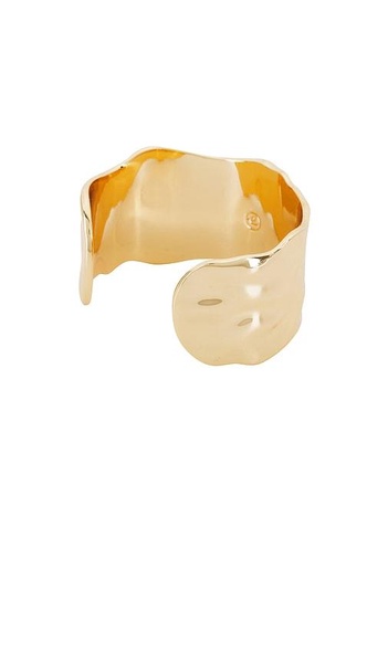 Thick Sculpted Cuff