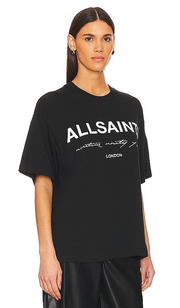 Helis Carlie Tee