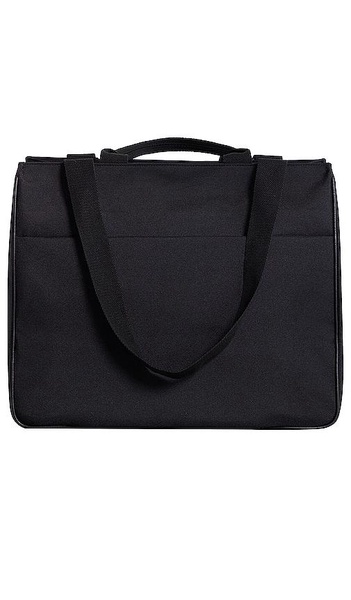 The East / West Tote