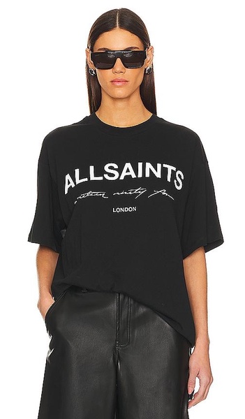 Helis Carlie Tee