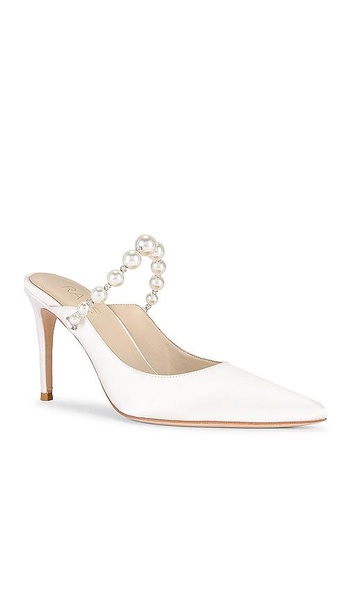Reception Heel