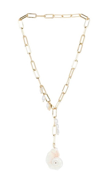 Shell Pendant Necklace