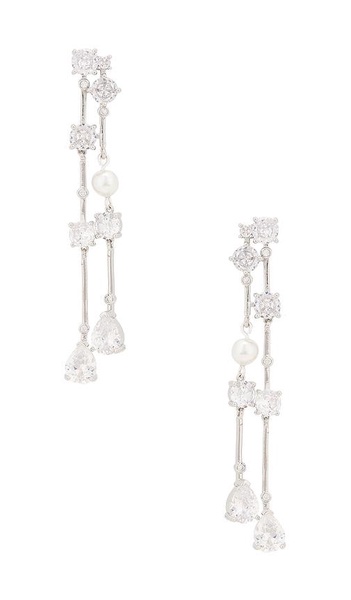 Jones Diamond Pearl Drop