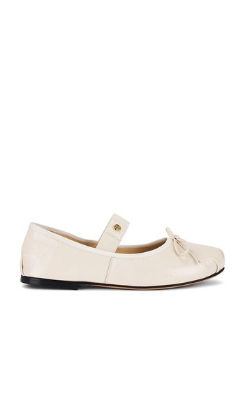 Jolie Flats