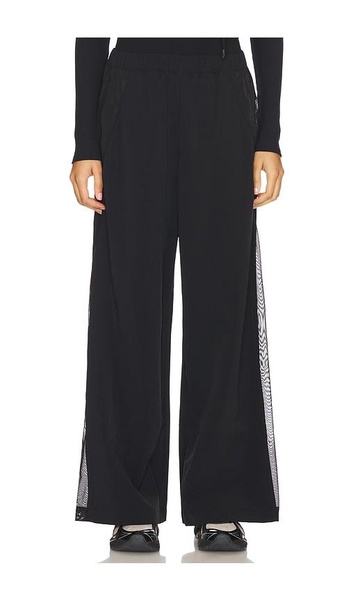 High-waist Origin Wide Leg Track Pant