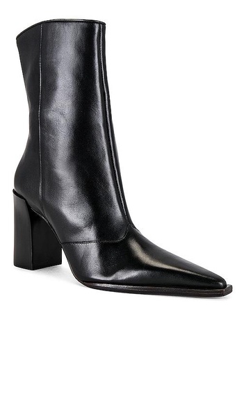 Raffaela Boot