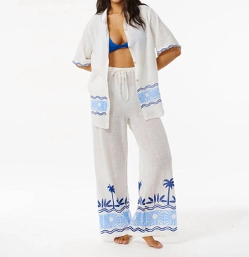 santorini sun printed pant in 70 blue