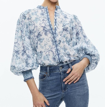 april pleated blouson sleeve top in sky blue