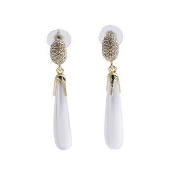 Women's Elongated Drop Earrings