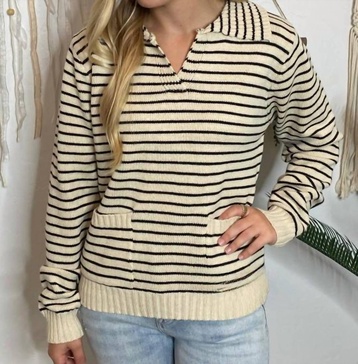wide collared v-neck sweater in natural and black