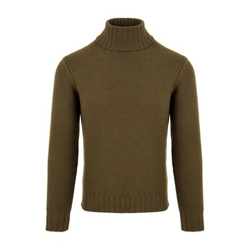 Green Turtleneck DV3ML WM7Q Model